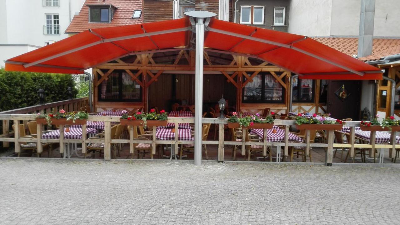 Suedtiroler Stubn Cafe Und Restaurant Lejlighed Arnstadt Eksteriør billede